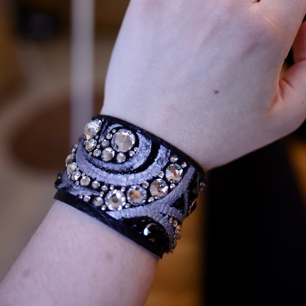 CAROLINE ROCHA CUFF
